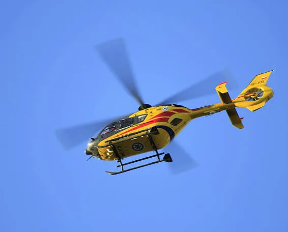 Helicopter Hire - 28圈